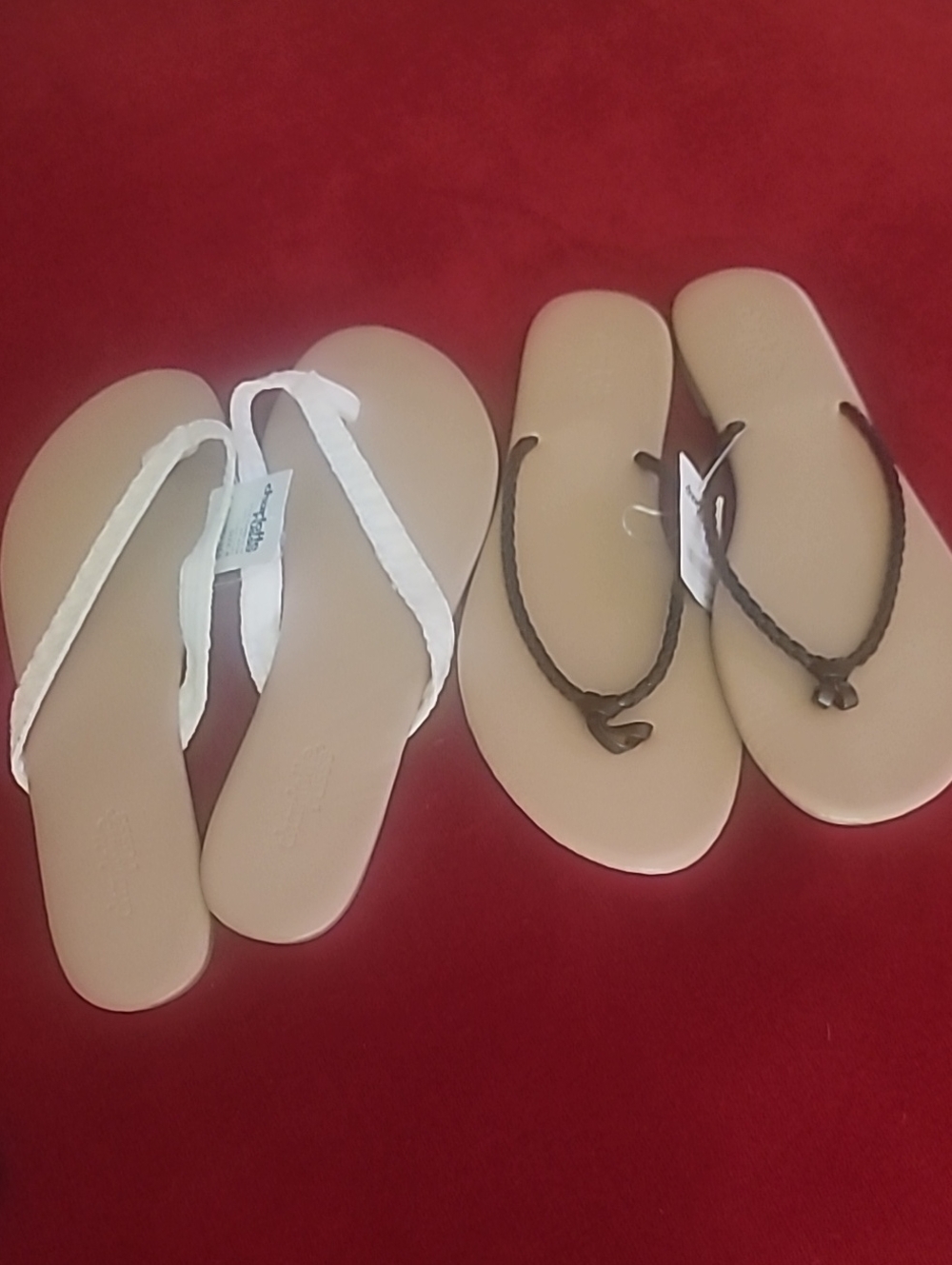 Bundle Of Flip Flop Sandals Ivory and Black Straps